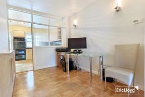 Photo 19- click for photo gallery